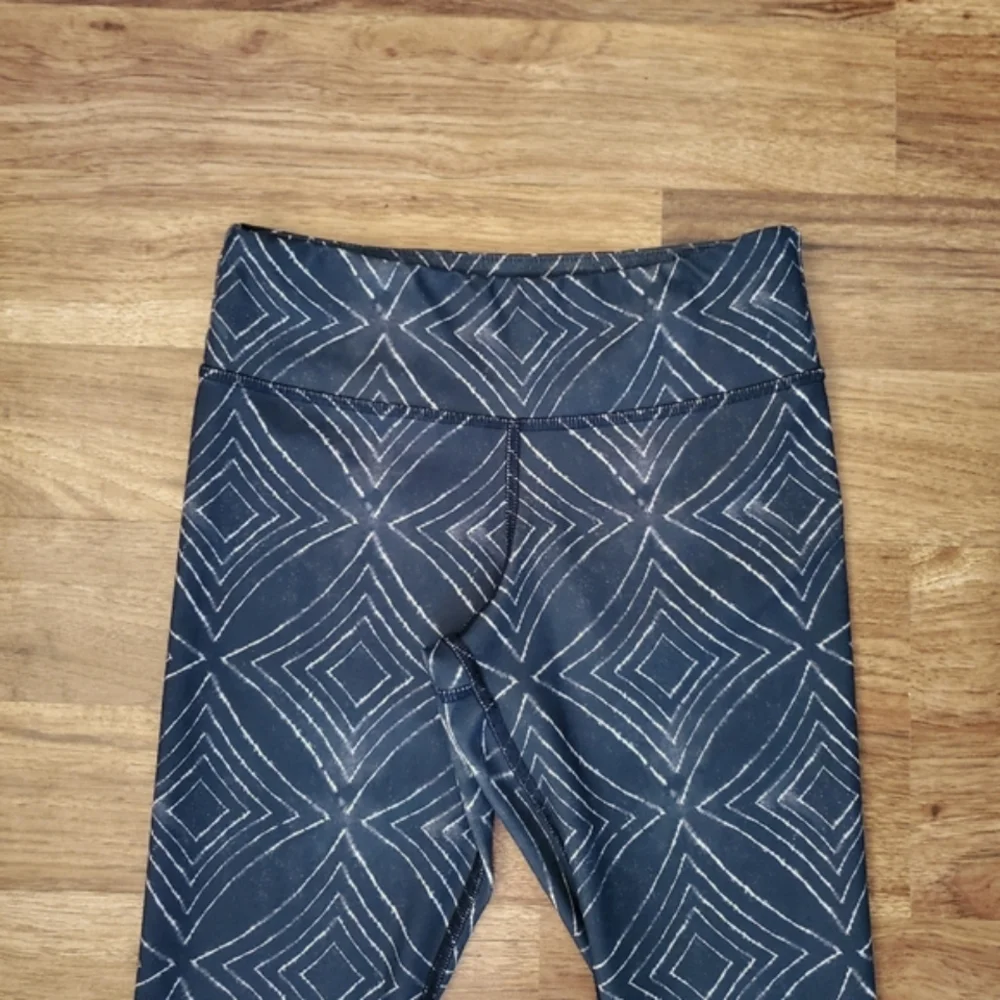 Maurices Leggings Size Small inMotion